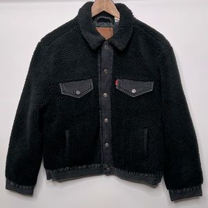 Levi’s R Ex-boyfriend Trucker Jacket